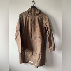 Never Worn! Lululemon Lab Men’s Waterproof Rain Trench